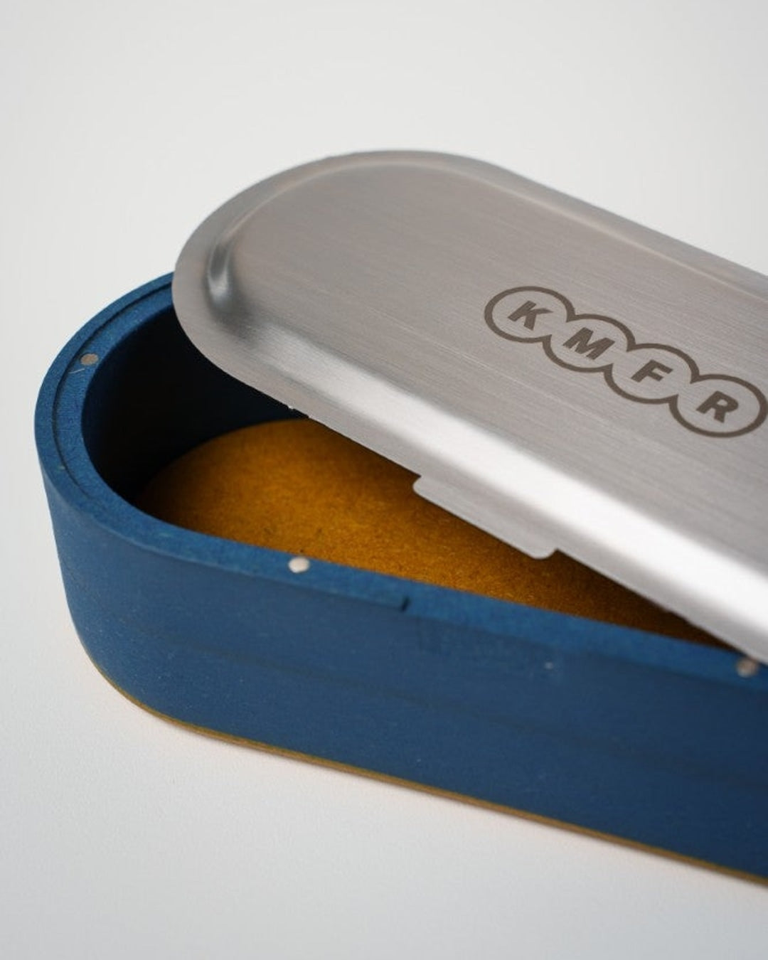 Bueno Case